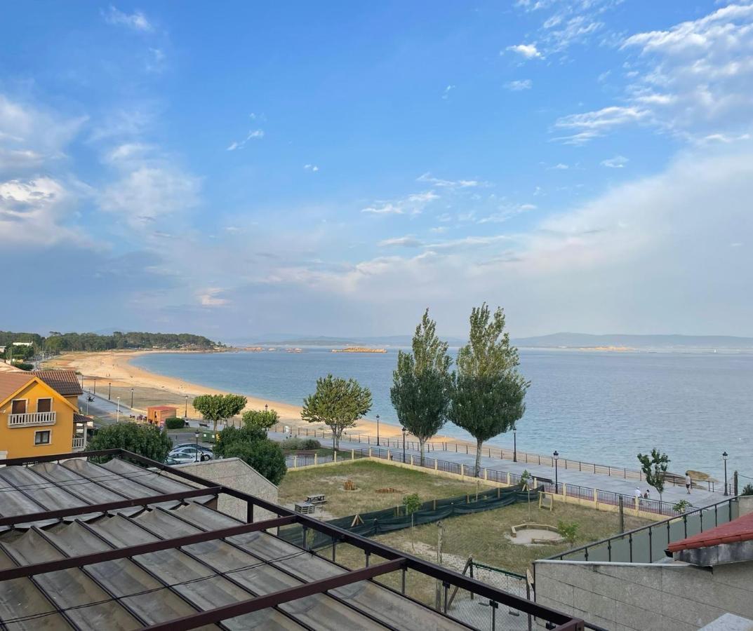 Apartamento En La Playa Daire Ribeira Dış mekan fotoğraf